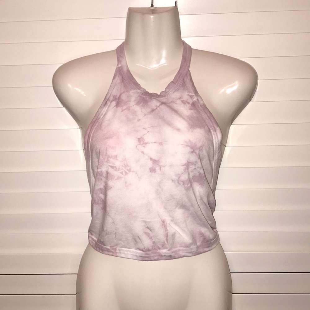 Urban Outfitters eoote’ crop top